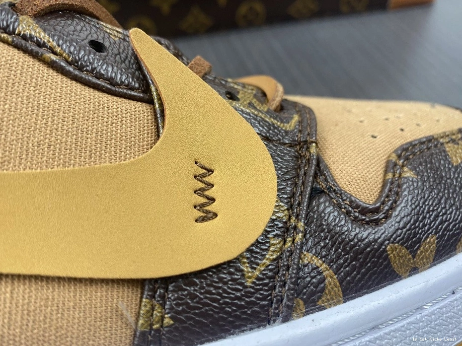 OWT X 1 MENS LWE AIR AQ0818-203 X JORDAN CUSTOMS 0316